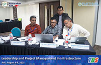 Foto Leadership and Project Management in Infrastructure